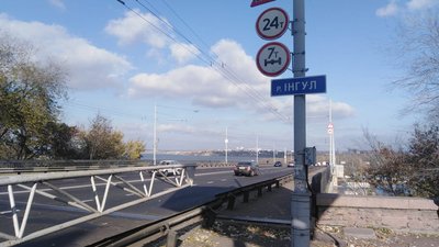Розводка мостів у Миколаєві не відбулася Розводка мостів у Миколаєві не відбулася