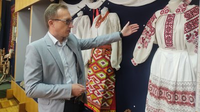 У Житомирі оцифровують експонати обласного краєзнавчого музею У Житомирі оцифровують експонати обласного краєзнавчого музею