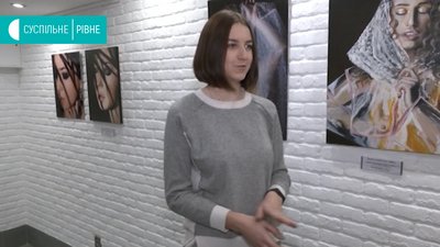 Олександра біля роботи