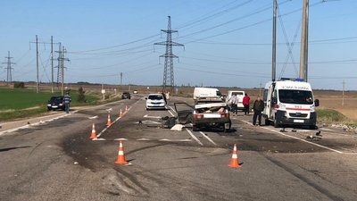 Двоє людей отримали тяжкі травми в результаті ДТП на Херсонщині