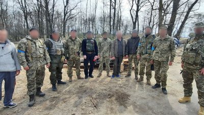 "Бойовий дух наших військових високий, бо про них піклуються" – волонтер з Житомирщини Валерій Місько "Бойовий дух наших військових високий, бо про них піклуються" – волонтер з Житомирщини Валерій Місько