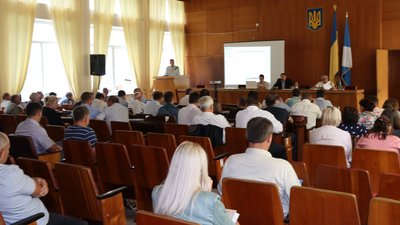 Звільнення заступників голови та меморандум про співпрацю — що відбувається у Долинській міськраді