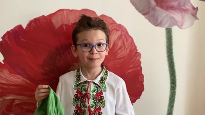Хлопець з Тернопільщини долучився до кулінарного марафону, щоб зібрати кошти для ЗСУ Хлопець з Тернопільщини долучився до кулінарного марафону, щоб зібрати кошти для ЗСУ