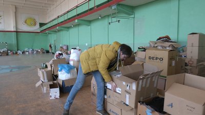 Вивозили сім'ї з-під обстрілів. Історія переселенців з Харкова та Сум, які переїхали у Франківськ Вивозили сім'ї з-під обстрілів. Історія переселенців з Харкова та Сум, які переїхали у Франківськ