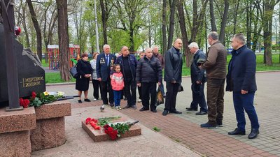 36-та річниця аварії на ЧАЕС: у Черкасах вшанували роковини трагедії 36-та річниця аварії на ЧАЕС: у Черкасах вшанували роковини трагедії