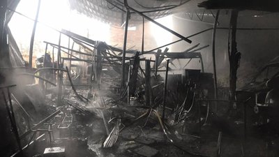 Протягом ранку у двох районах Харкова горіли сім автівок Протягом ранку у двох районах Харкова горіли сім автівок