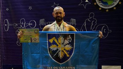 Богдан Гужальський здобув перемогу на відкритому Кубку України з бодибілдингу