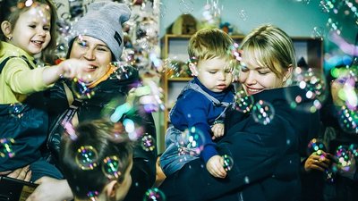 Харківські "Олені Святого Миколая" передали дітям з прифронтової зони понад 2 тис. подарунків Харківські "Олені Святого Миколая" передали дітям з прифронтової зони понад 2 тис. подарунків