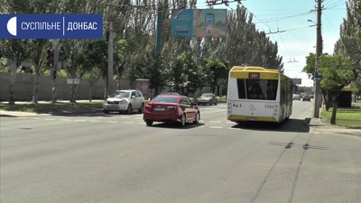 У Маріуполі люди з інвалідністю не можуть дістатися до пляжу У Маріуполі люди з інвалідністю не можуть дістатися до пляжу