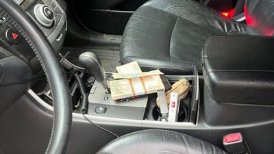 На Одещині затримали представників благодійного фонду, які розкрадали гуманітарну допомогу — СБУ На Одещині затримали представників благодійного фонду, які розкрадали гуманітарну допомогу — СБУ