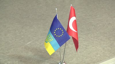 У Запорізькій обласній універсальній бібліотеці відкрився молодіжний клуб турецької культури