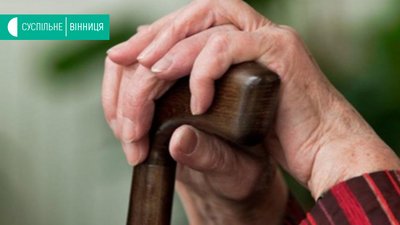 Вінницькі волонтери готові доставляти продукти та ліки одиноким пенсіонерам додому