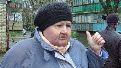 В Костянтинівці раз можна отримати гуманітарну допомогу від благодійного фонду В Костянтинівці раз можна отримати гуманітарну допомогу від благодійного фонду