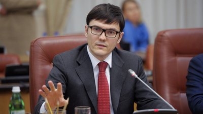 Андрій Пивоварський