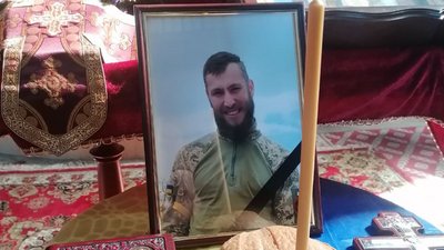 У Чернігові попрощалися з трьома військовими: Володимиром Королем, Вадимом Авраменком та Сергієм Волковим У Чернігові попрощалися з трьома військовими: Володимиром Королем, Вадимом Авраменком та Сергієм Волковим