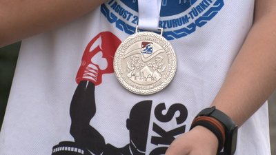 Срібна медаль Срібна медаль