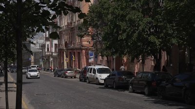 Одна з вулиць міста Чернівці