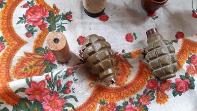 У жителя Кропивницького знайшли зброю та вибухівку У жителя Кропивницького знайшли зброю та вибухівку