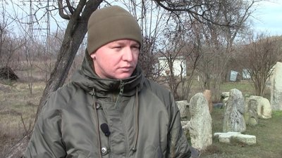 Максим Бронзюк, головний спеціаліст відділу іхтіології та регулювання рибальства Управління державного агентства рибного господарства у Запорізькій області Максим Бронзюк, головний спеціаліст відділу іхтіології та регулювання рибальства Управління державного агентства рибного господарства у Запорізькій області