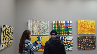 У львівській арт-галереї "Зелена канапа" відкрили виставку – "Скотч" У львівській арт-галереї "Зелена канапа" відкрили виставку – "Скотч"