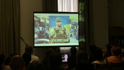 "Історії справжніх": у Миколаєві презентували книги про Героїв України