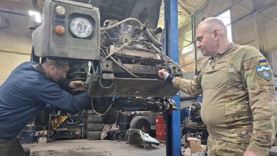 ремонт броньованого автомобіля, ремонт авто, сто, Land Rover