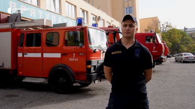 Історія рятувальника з Одеси, яки працював з наслідками російських ударів Історія рятувальника з Одеси, яки працював з наслідками російських ударів