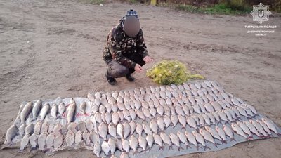 Збитків на понад 200 тисяч гривень. У Дніпрі затримали рибалку-браконьєра