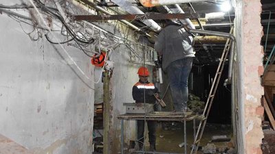Ліфт та операційна: сховище на двісті людей облаштовують в Рівненській дитячій обллікарні Ліфт та операційна: сховище на двісті людей облаштовують в Рівненській дитячій обллікарні