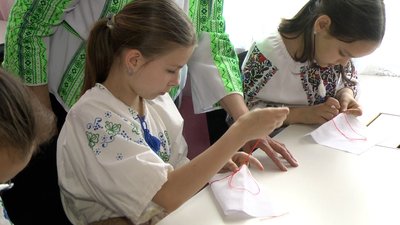 "Вишивка – моя віддушина": історія 67-річної мисткині "Вишивка – моя віддушина": історія 67-річної мисткині