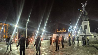 У Харкові вшанували пам'ять героїв Крут У Харкові вшанували пам'ять героїв Крут