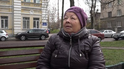 Зняли за 15 хвилин: у Житомирі демонтували бюст російському письменнику Олександру Пушкіну Зняли за 15 хвилин: у Житомирі демонтували бюст російському письменнику Олександру Пушкіну