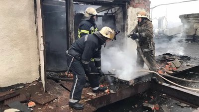 У Харкові горіло на м'ясокомбінаті У Харкові горіло на м'ясокомбінаті