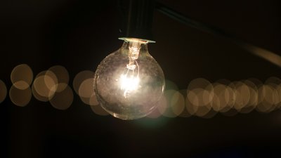 Графік відключення світла в Луцьку й на Волині 23 березня