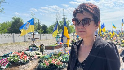 У Кривому Розі відзначили День захисників Маріуполя У Кривому Розі відзначили День захисників Маріуполя