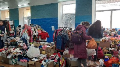 Кропивницький гуманітарний центр для переселенців потребує речей. Яких саме