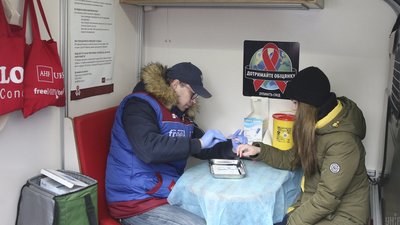"У нас не вибудована культура піклування про себе" – Шерембей про ВІЛ/СНІД в Україні