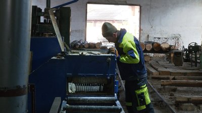 Понад 81 тис. га лісів на Прикарпатті може перейти у державну власність: місцеві громади проти Понад 81 тис. га лісів на Прикарпатті може перейти у державну власність: місцеві громади проти