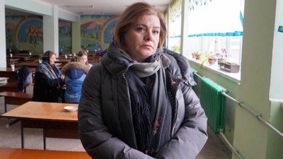 "Внесок у перемогу". У Трускавці переселенки разом з місцевими ліплять вареники – фоторепортаж "Внесок у перемогу". У Трускавці переселенки разом з місцевими ліплять вареники – фоторепортаж