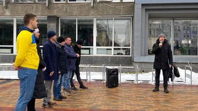 У Вінниці підняли прапор олімпійського комітету У Вінниці підняли прапор олімпійського комітету