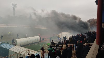 "Верес" у Луцьку грає проти "Зорі". Що відбувається на стадіоні "Верес" у Луцьку грає проти "Зорі". Що відбувається на стадіоні