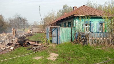 Постраждали цивільні будинки та транспорт: росіяни обстріляли Семенівську громаду на Чернігівщині Постраждали цивільні будинки та транспорт: росіяни обстріляли Семенівську громаду на Чернігівщині