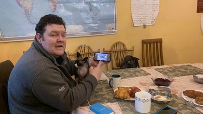 "Українці одні з найсміливіших людей, яких я зустрічав". Історія британського бійця та волонтера "Українці одні з найсміливіших людей, яких я зустрічав". Історія британського бійця та волонтера