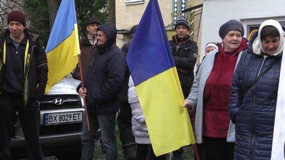 На Житомирщині працівники протестують проти нового керівника На Житомирщині працівники протестують проти нового керівника