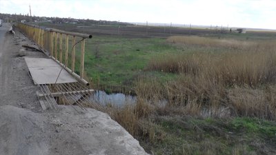 На Миколаївщині відбудовують новий міст На Миколаївщині відбудовують новий міст