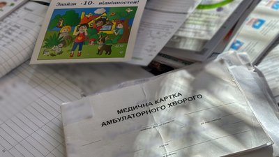 В Одесі затримали лікаря за підозрою у вимаганні $7500 за оформлення інвалідності В Одесі затримали лікаря за підозрою у вимаганні $7500 за оформлення інвалідності