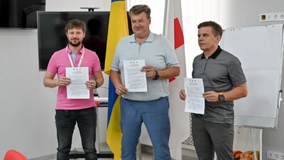 40 каркасних будинків для переселенців: у Житомирі підписали Меморандум про співпрацю з Товариством Червоного Хреста 40 каркасних будинків для переселенців: у Житомирі підписали Меморандум про співпрацю з Товариством Червоного Хреста