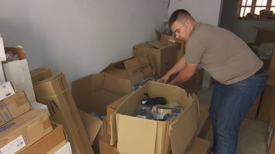 Автомобілі та квадрокоптери. Як волонтери "Української єдності" допомагають ЗСУ Автомобілі та квадрокоптери. Як волонтери "Української єдності" допомагають ЗСУ