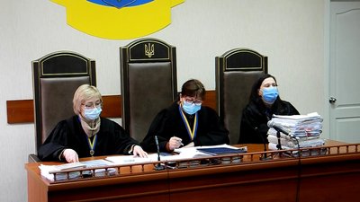 У Запоріжжі матір понад два роки відстоює право жити з донькою