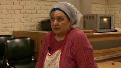 "У нас все було і в один час все пропало", — 72 річна переселенка з Донеччини два роки живе у Луцьку